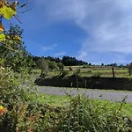 民宿 In Auvergne Laval-sur-Doulon