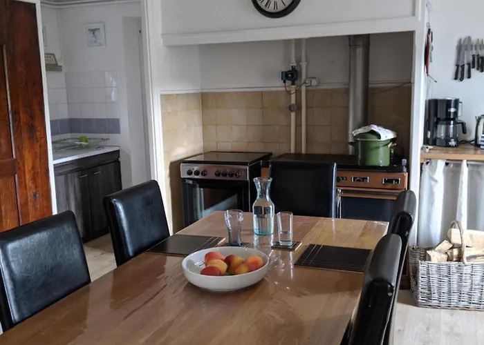 Проживание в семье In Auvergne